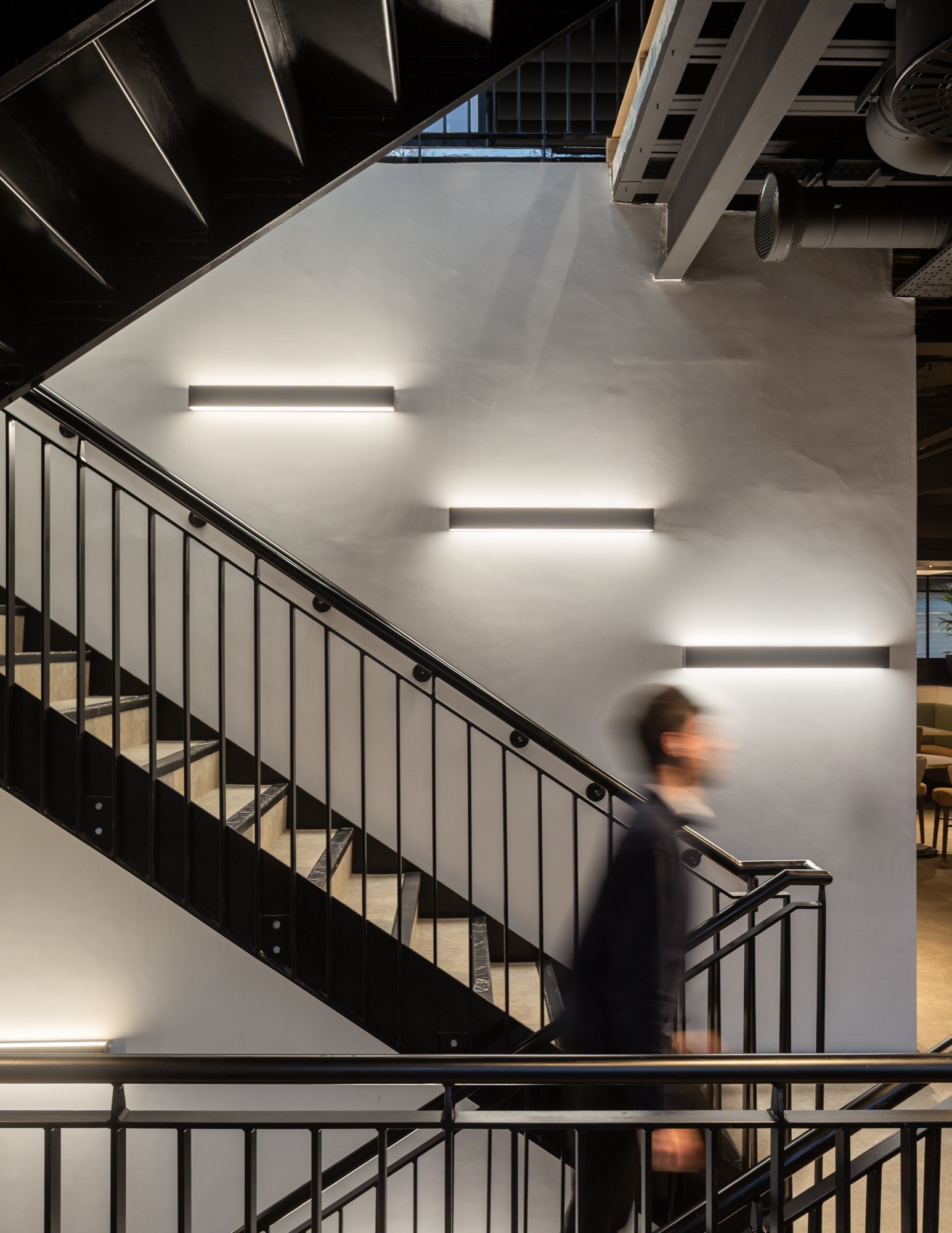 Stairwell with bespoke Lightforms linear LED feature